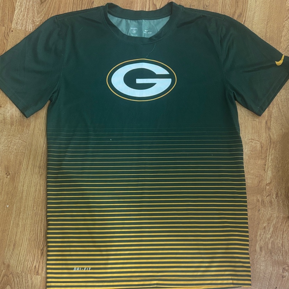Nike Green and Gold Packers Tee